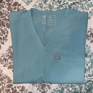 FIGS women's Seaglass Catarina™ - One-Pocket Scrub Top - L / Seaglass